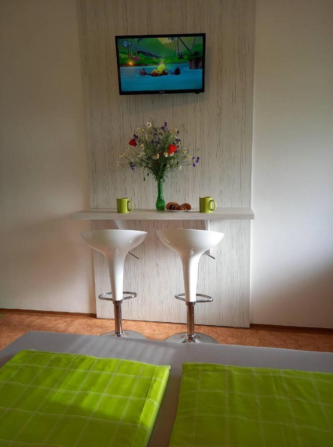 Afrodita Hotel Štúrovo Екстериор снимка