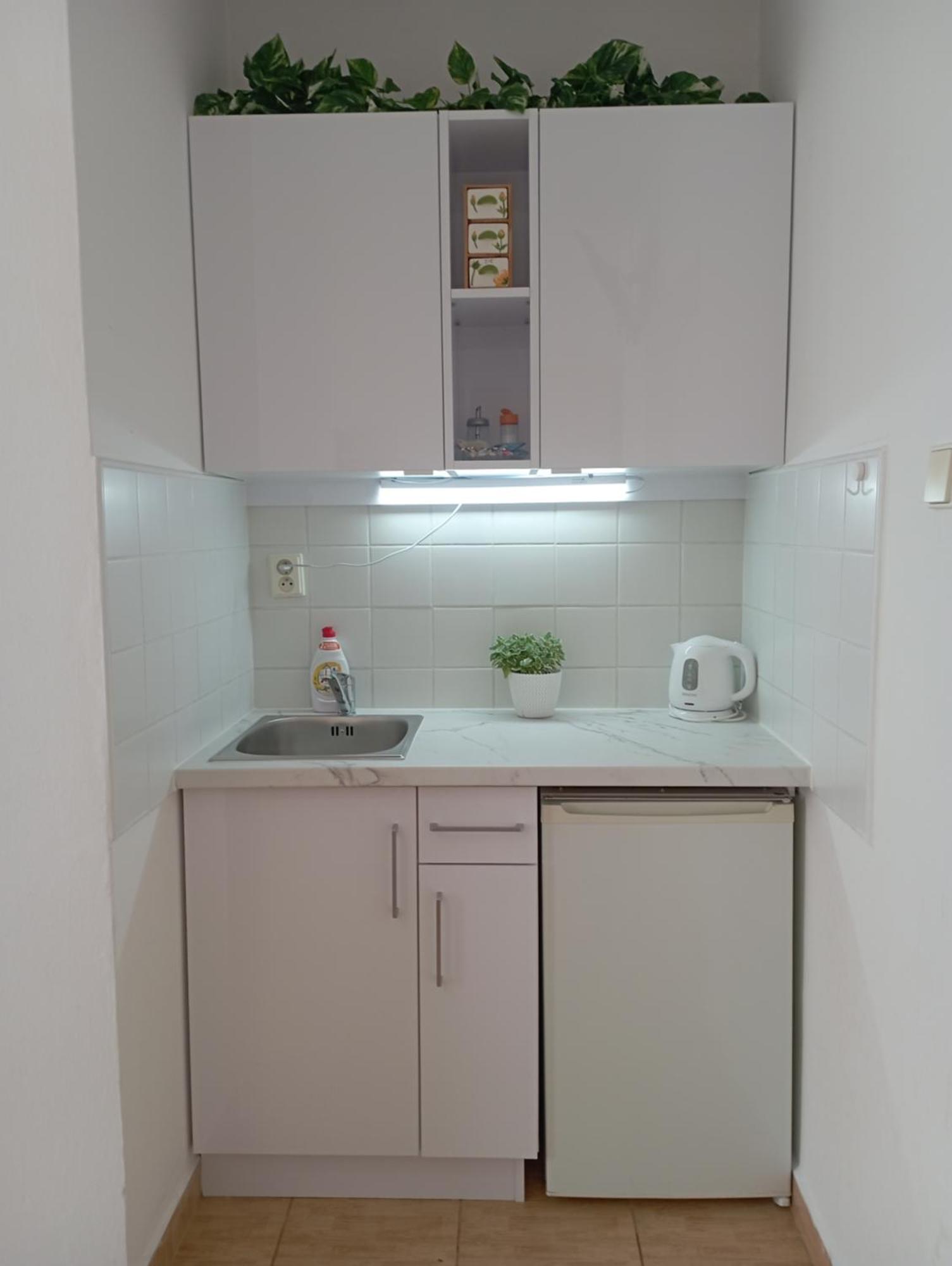 Afrodita Hotel Štúrovo Екстериор снимка